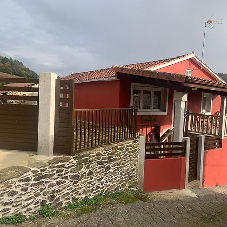 Casa Do Feligres E Da Alsira Villa Nogueira de Abaixo Ngoại thất bức ảnh