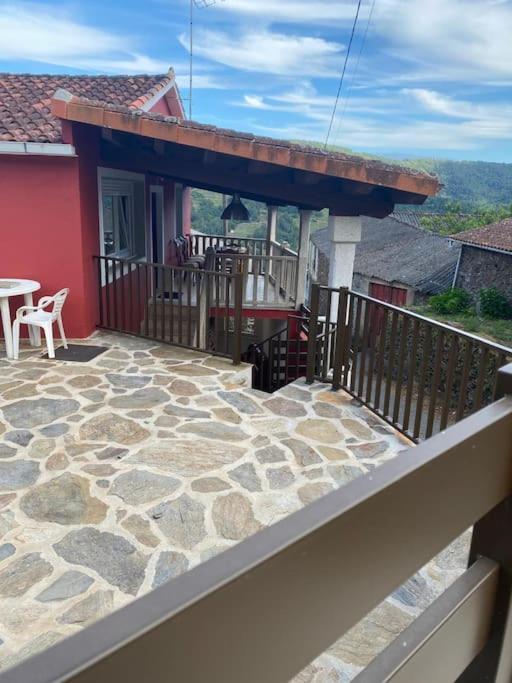 Casa Do Feligres E Da Alsira Villa Nogueira de Abaixo Ngoại thất bức ảnh