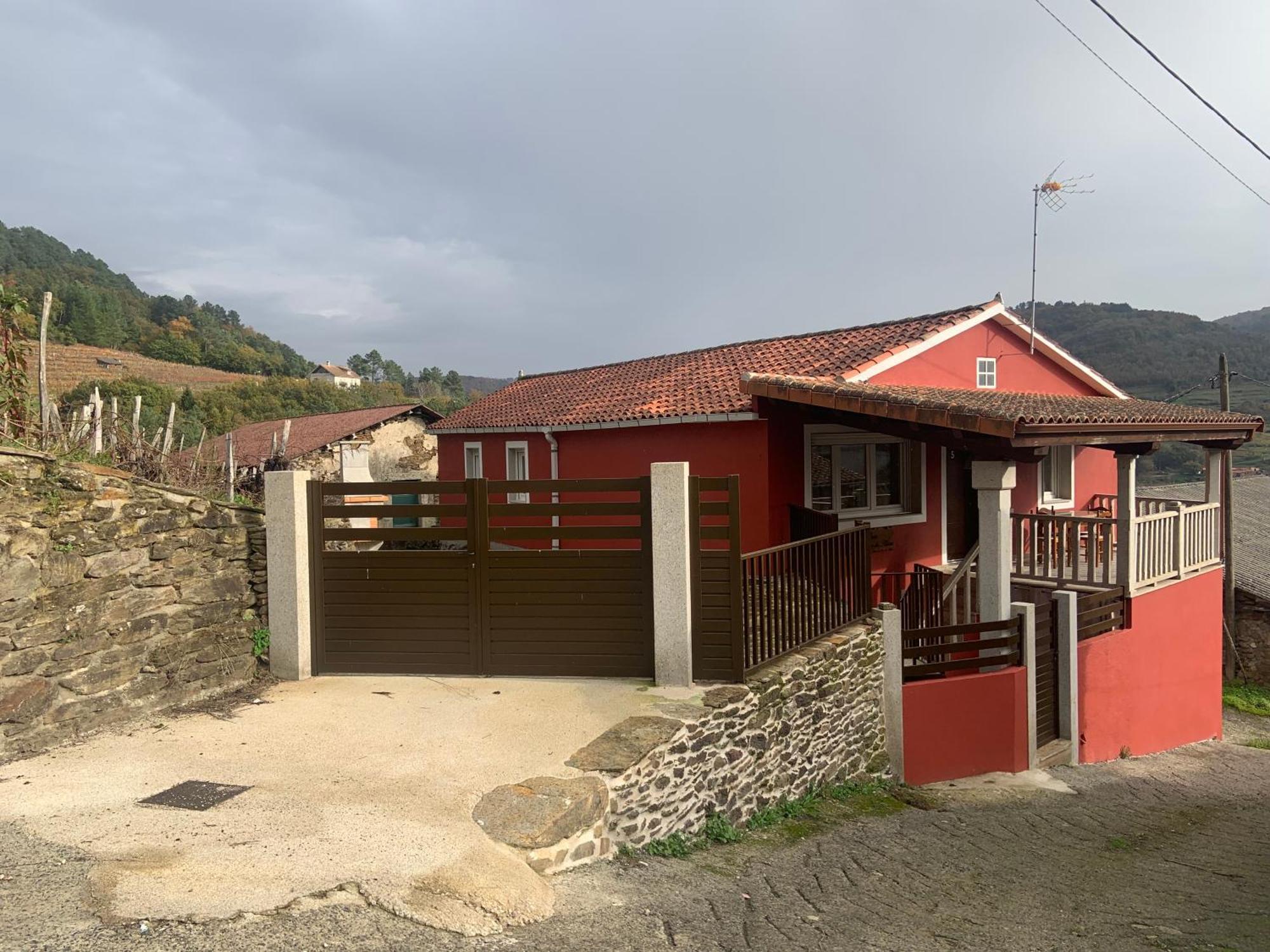 Casa Do Feligres E Da Alsira Villa Nogueira de Abaixo Ngoại thất bức ảnh